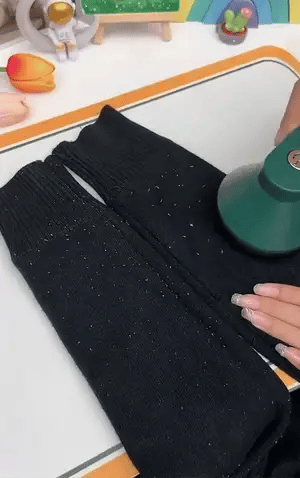 Rechargeable Electric Lint Remover مزيل الوبر الكهربائي القابل لإعادة الشحن